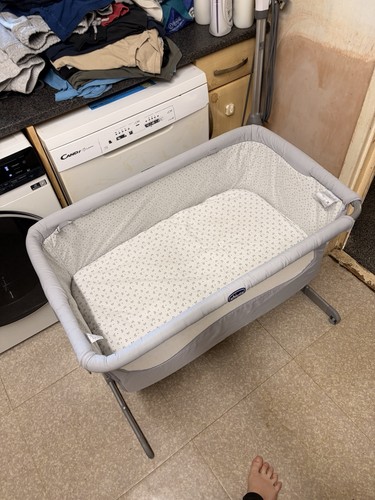 Chicco next crib - to, with