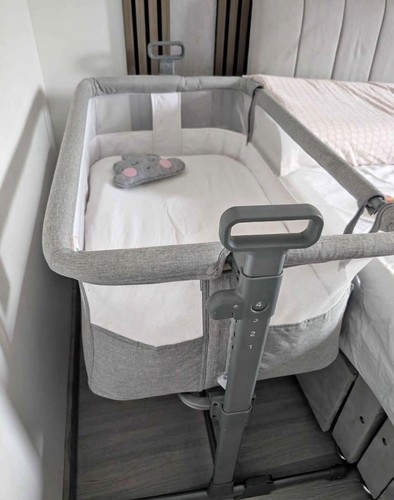 Side next me baby cot - next, to